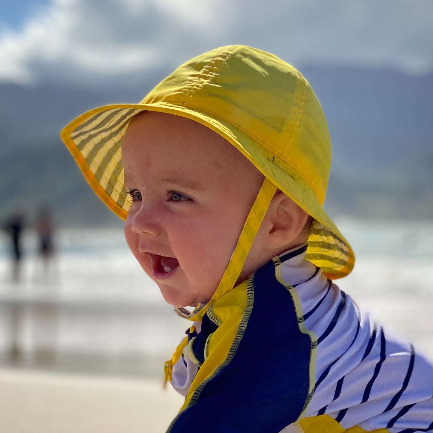 Sunday Afternoons Infant SunSkipper Bucket
